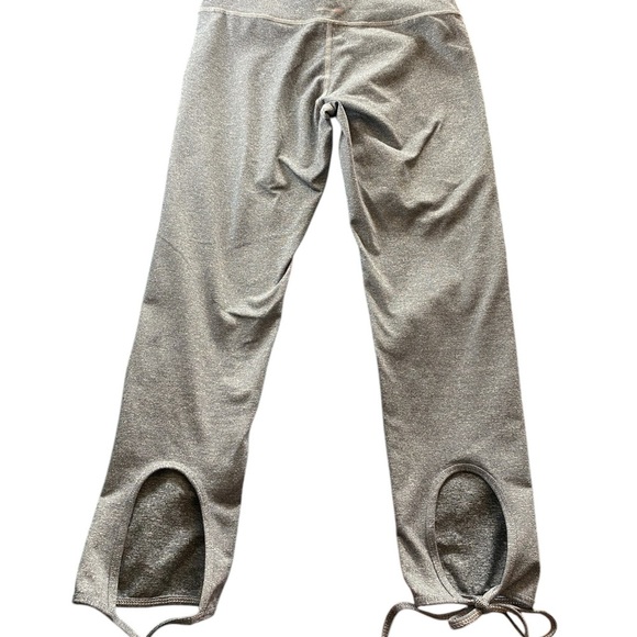 Aerie Gray Leggings with Soft Fabric and Adjustable Ankle Fit - Picture 2 of 6